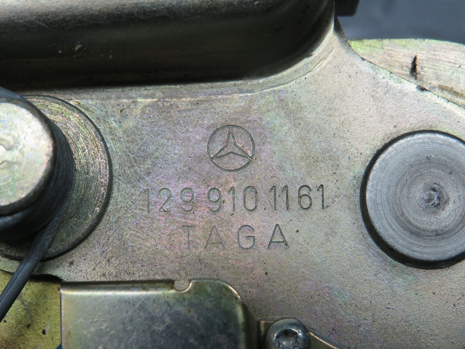 36846 Mercedes-Benz R129 300SL-24 Front Left Seat Recline Mechanism 1299101161