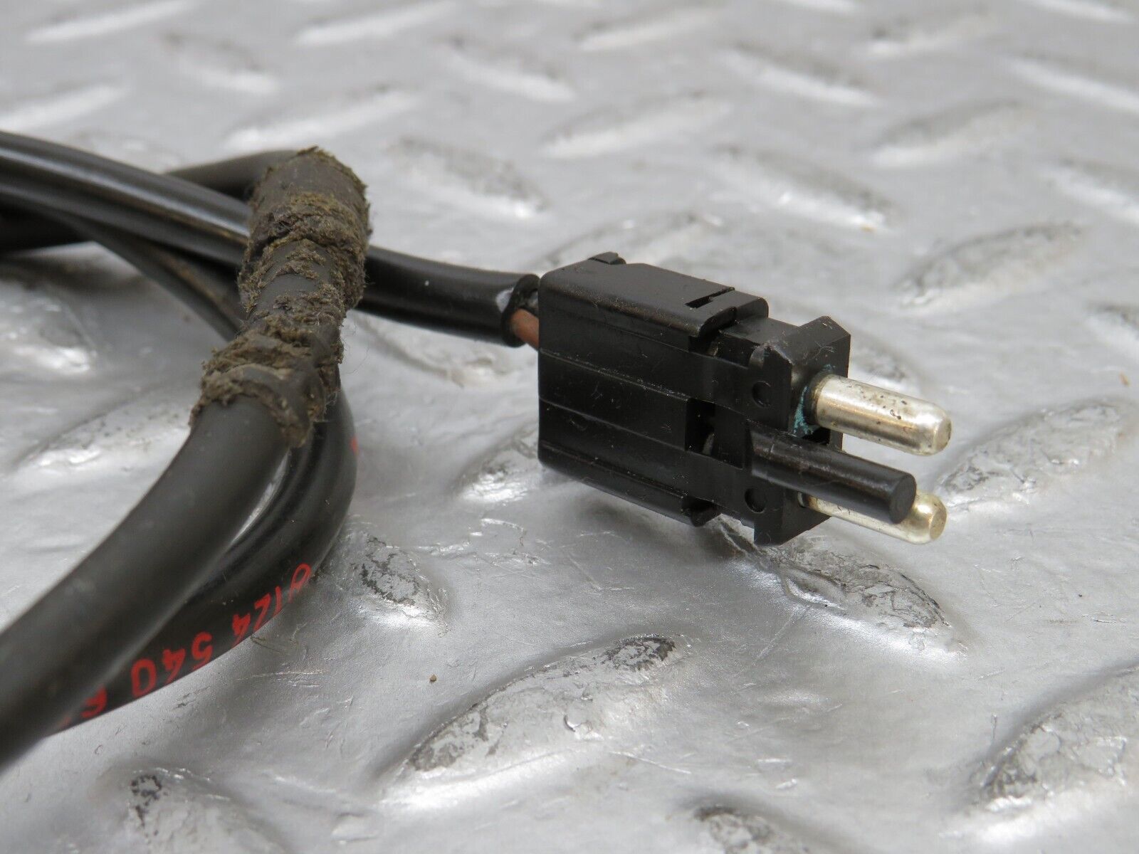 25837 Mercedes-Benz W124 280E Brake Pad Sensor Left Side 1245406807