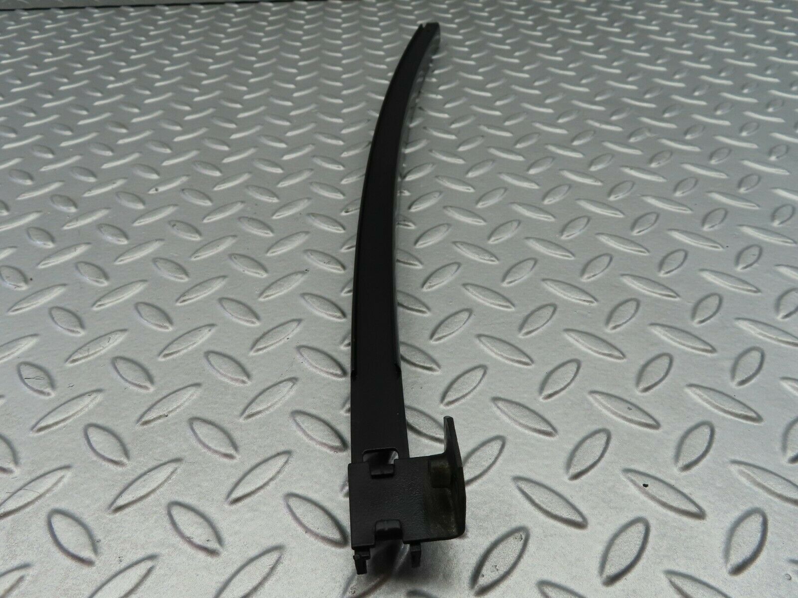 6605 Mercedes-Benz S124 E220 Wagon Window Channel Rear Left