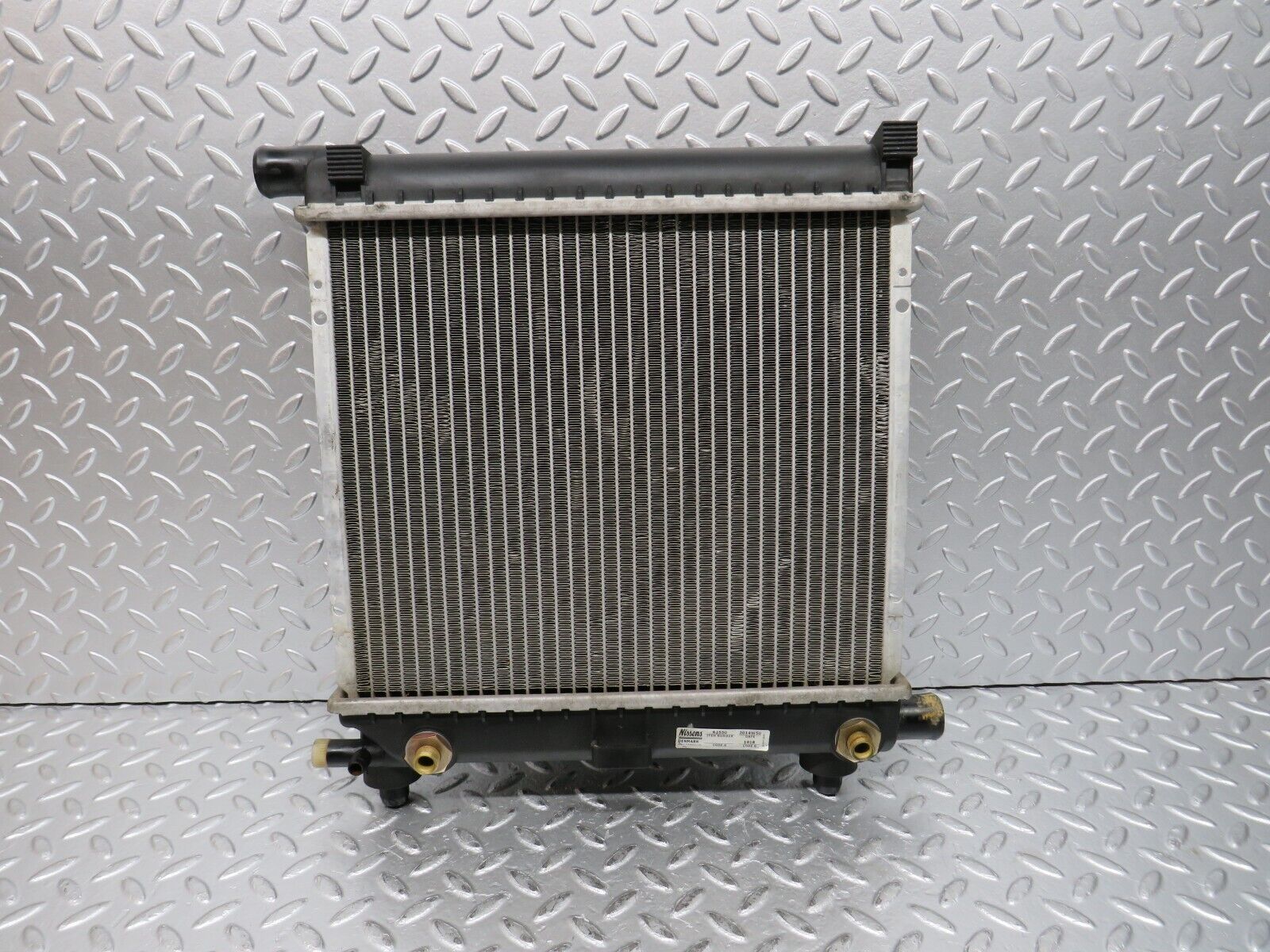 31608 Mercedes-Benz W201 190LE 1.8L Coolant Radiator Nissens 62550
