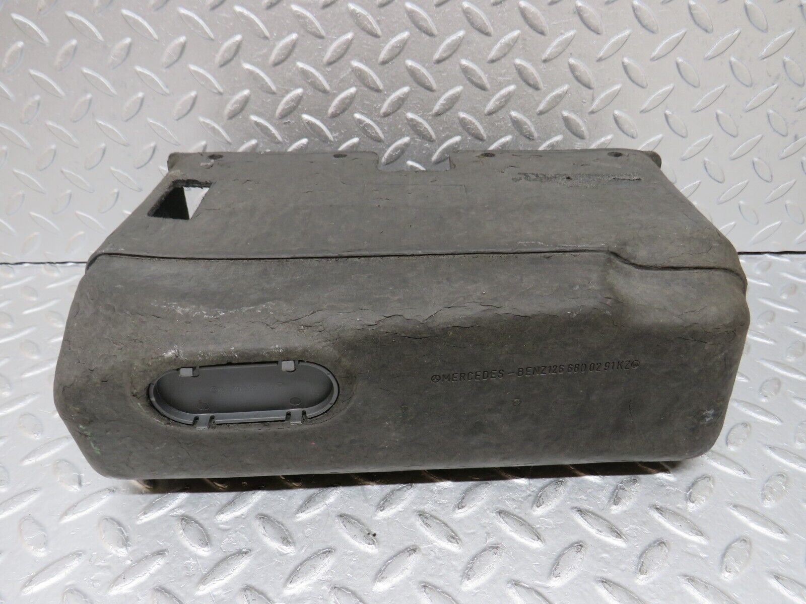 36172 Mercedes-Benz W126 420SE Glove Box 1266800291 1266930233