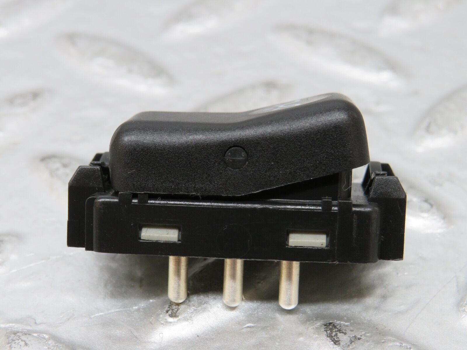 25813 Mercedes-Benz W124 280E Interior Dome Light Switch 1248209810