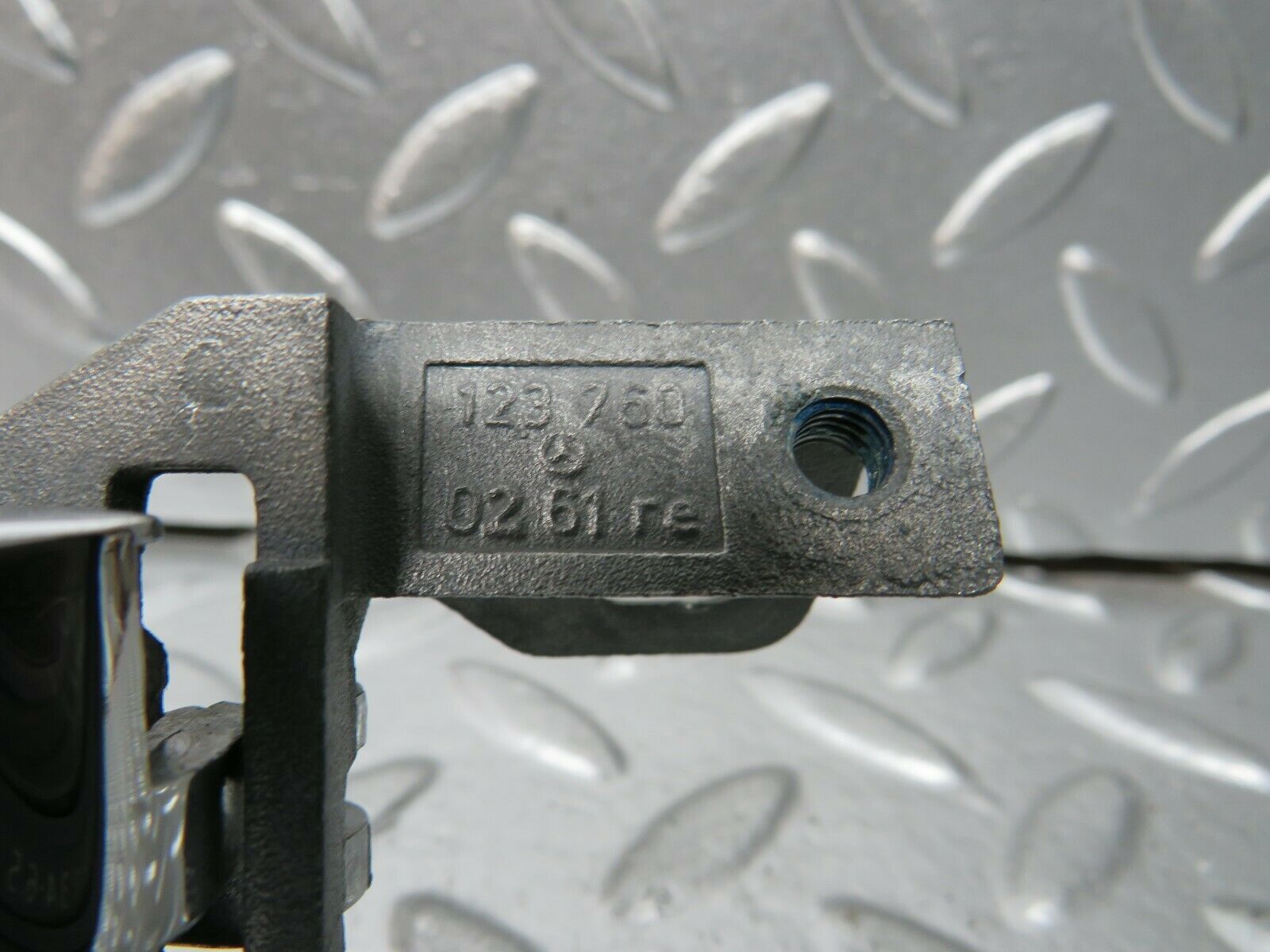 23970 Mercedes-Benz W123 280E Right Interior Door Handle 1237600261