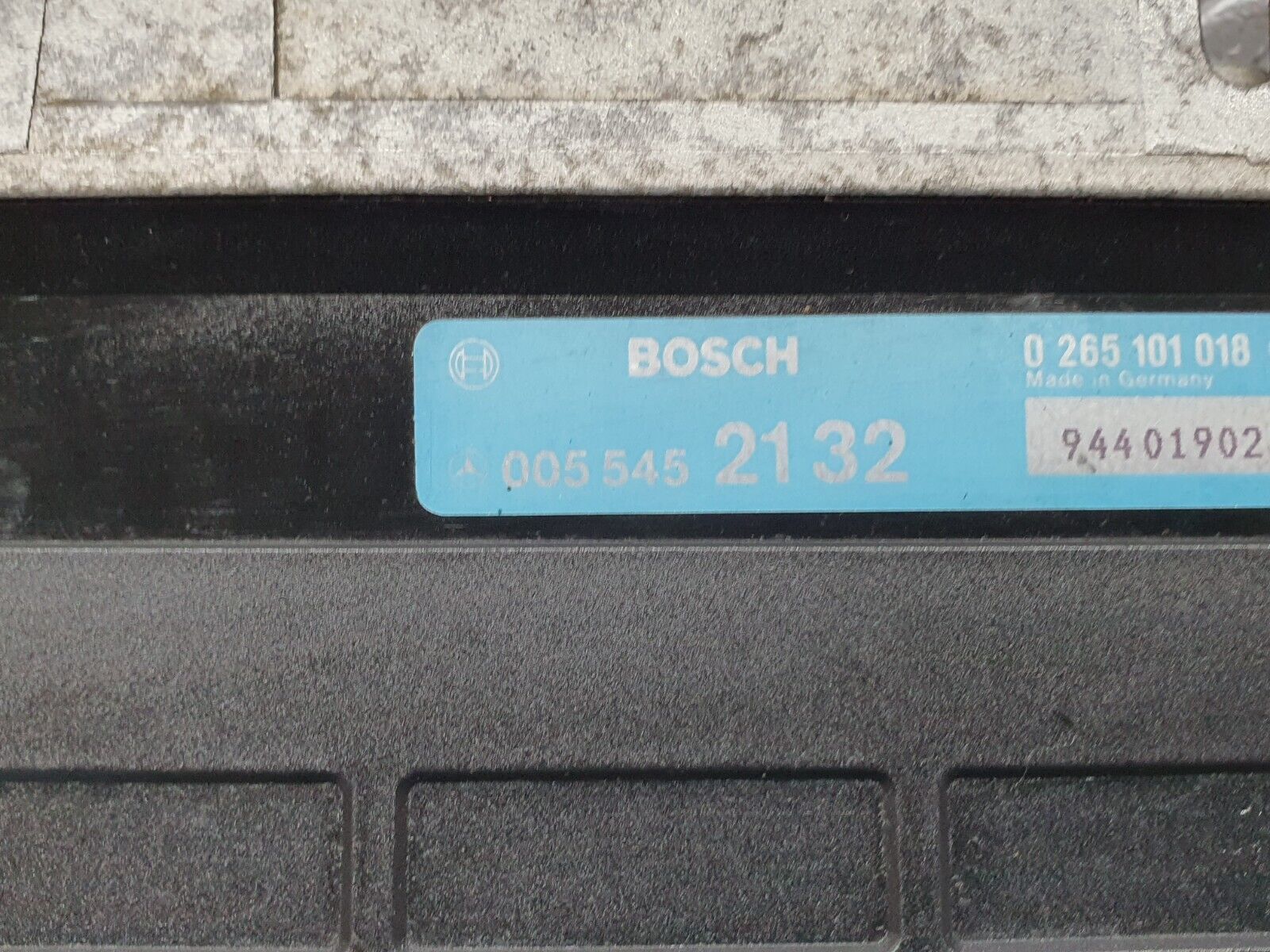41084 Mercedes-Benz W126 300SE ABS Control Unit Bosch 0055452132 0265101018