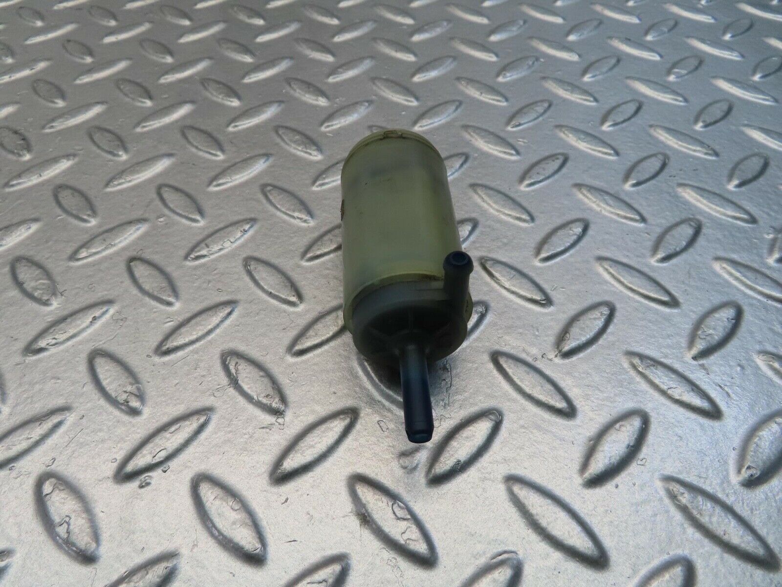 11385 Mercedes-Benz C123 230CE Coupe Windscreen Washer Pump