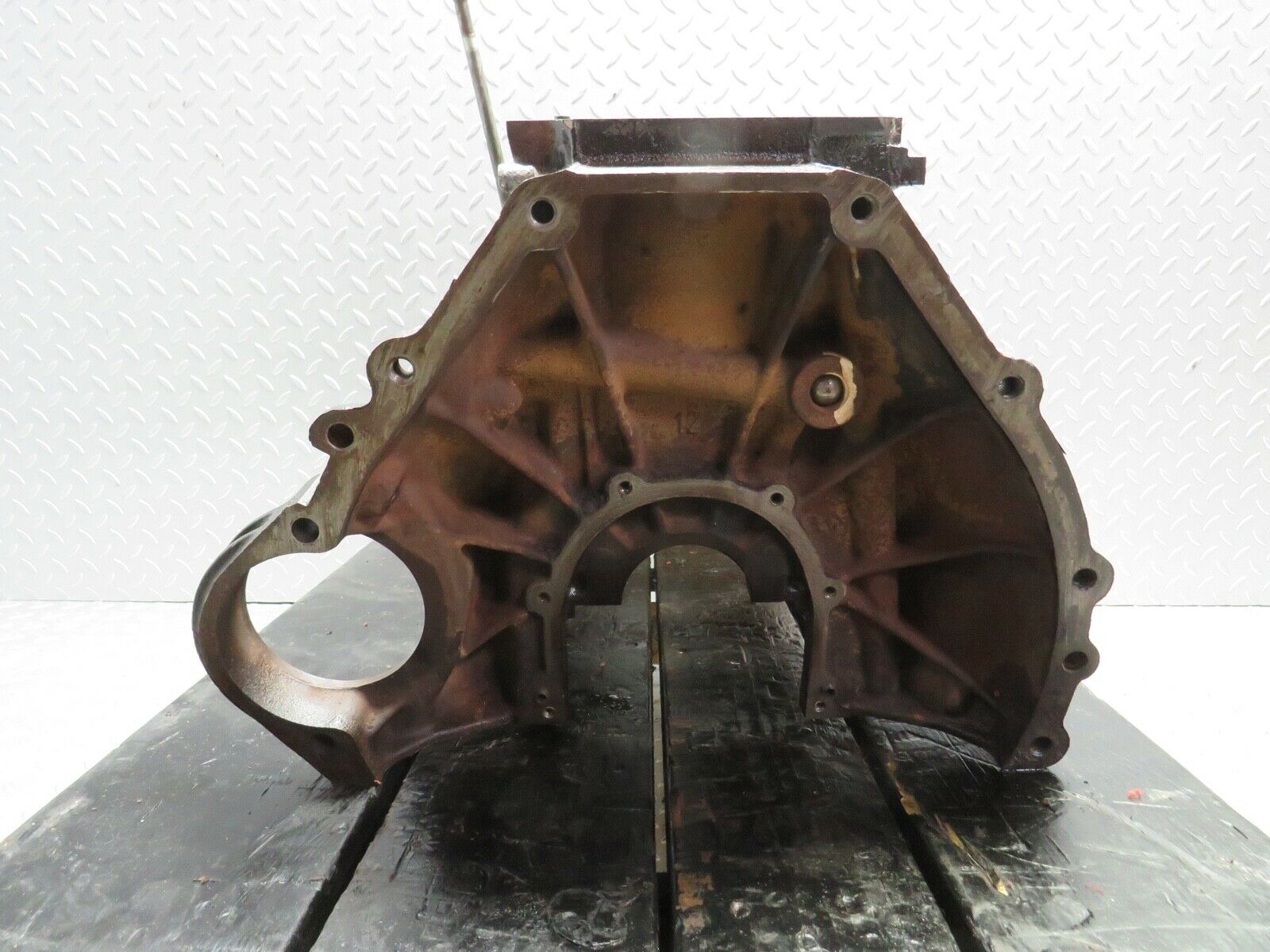 21952 Mercedes-Benz W126 300SE Engine Block M103.981 1030110401