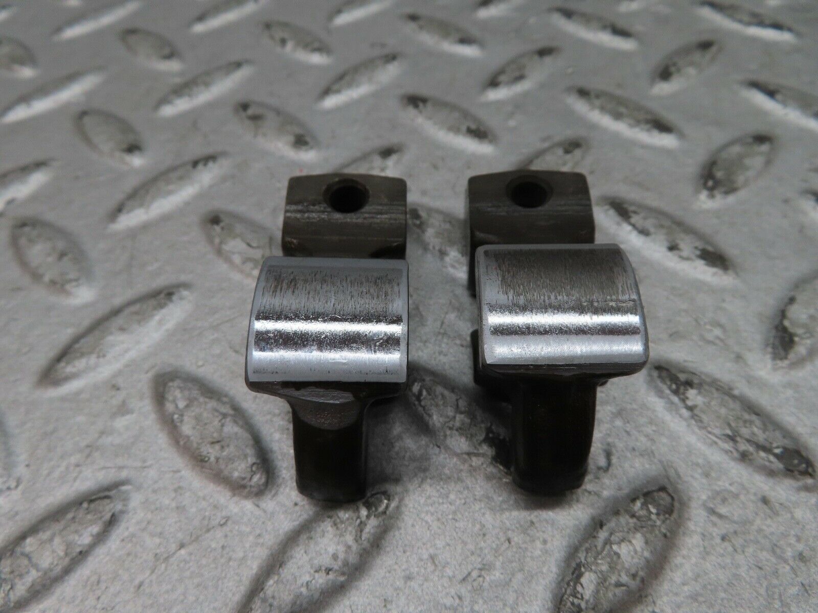 17867 Mercedes-Benz W116 450SEL Valve Rocker Arm