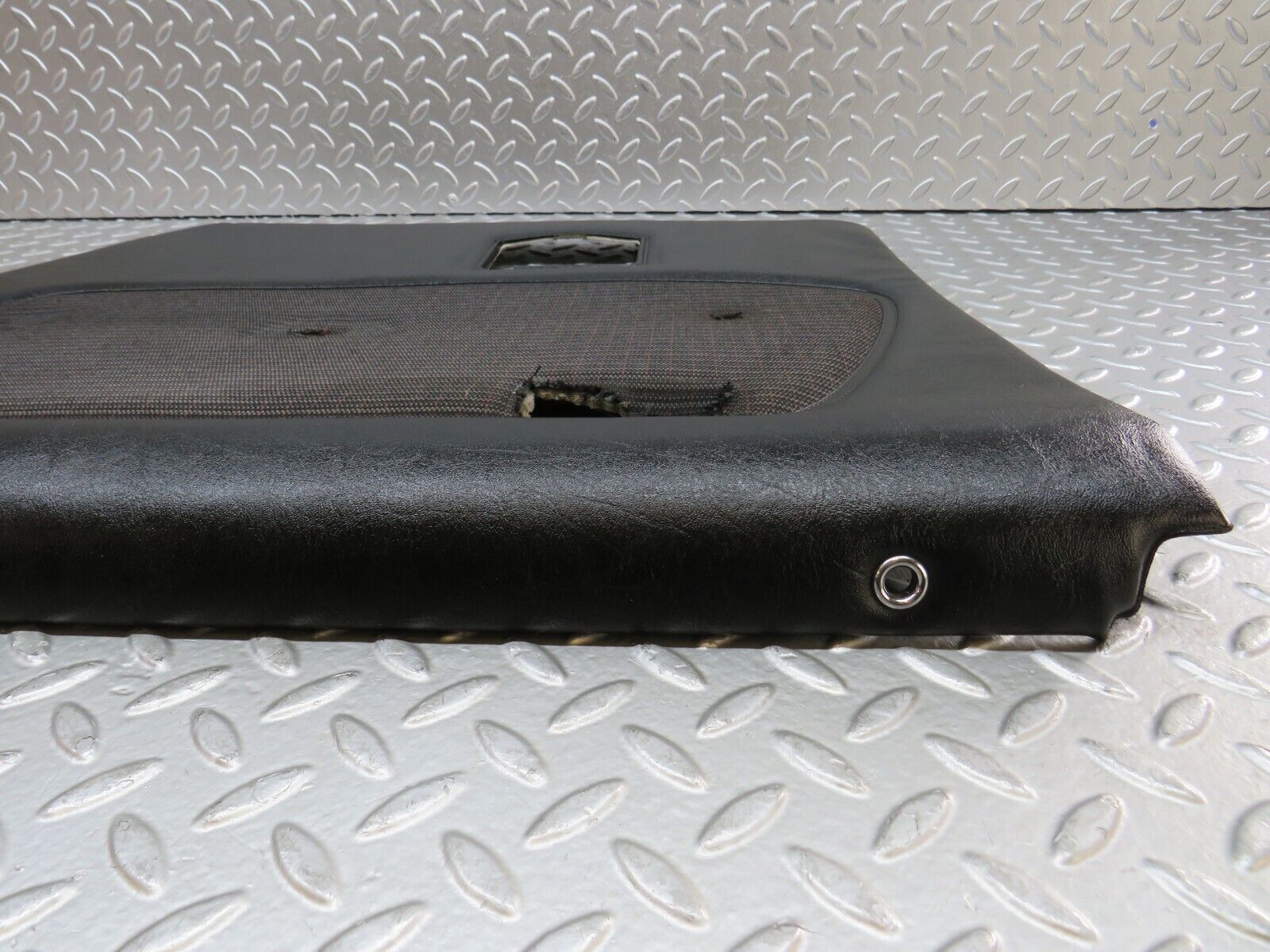 28206 Mercedes-Benz S123 240D Wagon Rear Right Door Card Black