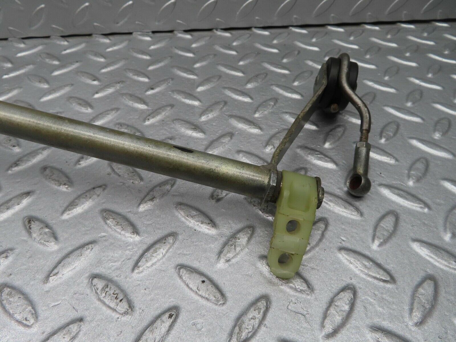 12463 Mercedes-Benz W108 280SE 3.5 Accelerator Pedal Linkage