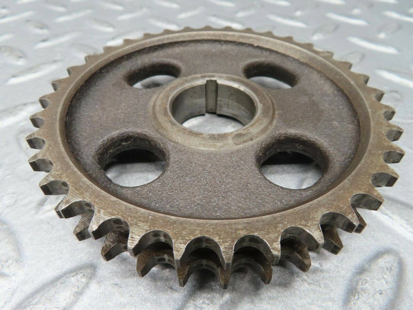 16693 Mercedes-Benz C107 380SLC Camshaft Timing Gear 1160520601