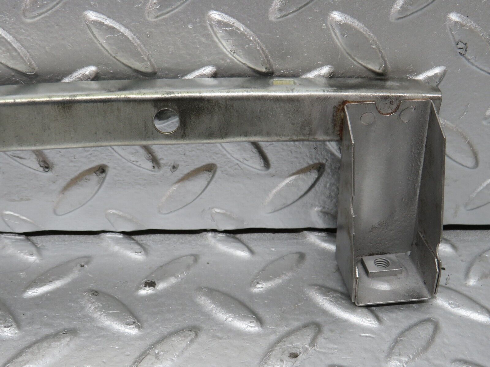 32083 Mercedes-Benz W123 230E Rear Right Window Channel