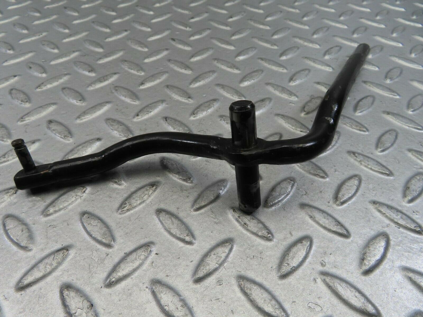 9654 Mercedes-Benz C123 280CE Coupe Accelerator Pedal Linkage