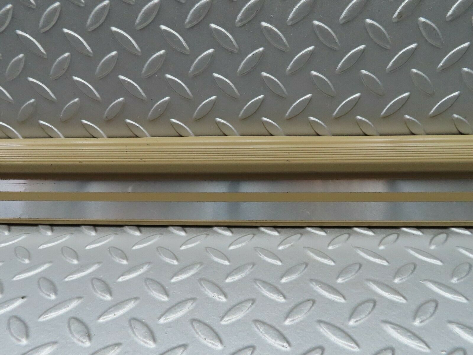 5238 Mercedes-Benz W124 230E Front Door Sill Left