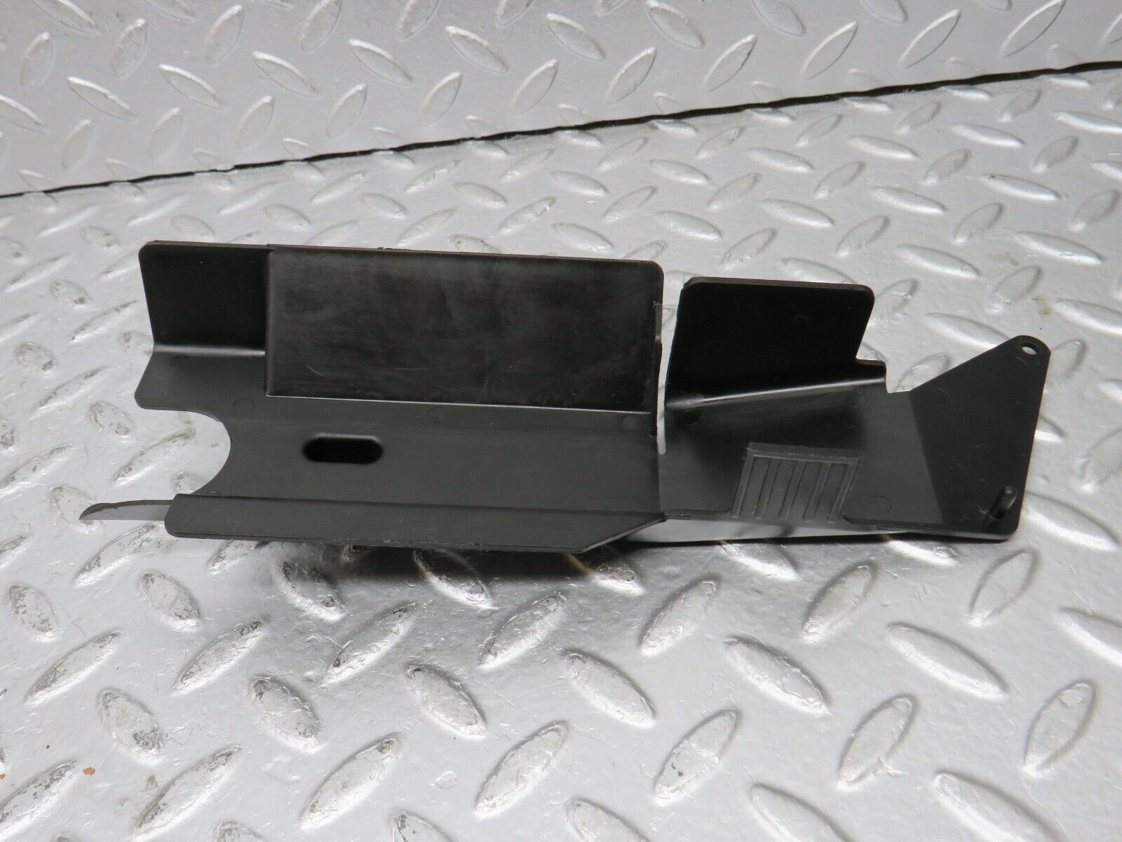 33939 Mercedes-Benz W124 260E Trunk Lock Vacuum Actuator Cover 1248050341