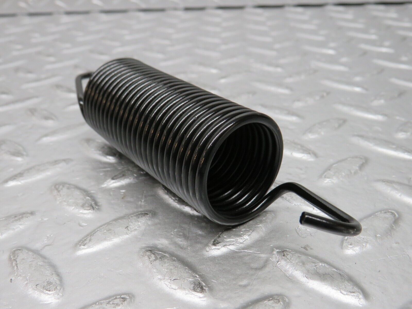 31730 Mercedes-Benz W201 190LE 1.8L Trunk Lid Hinge Spring