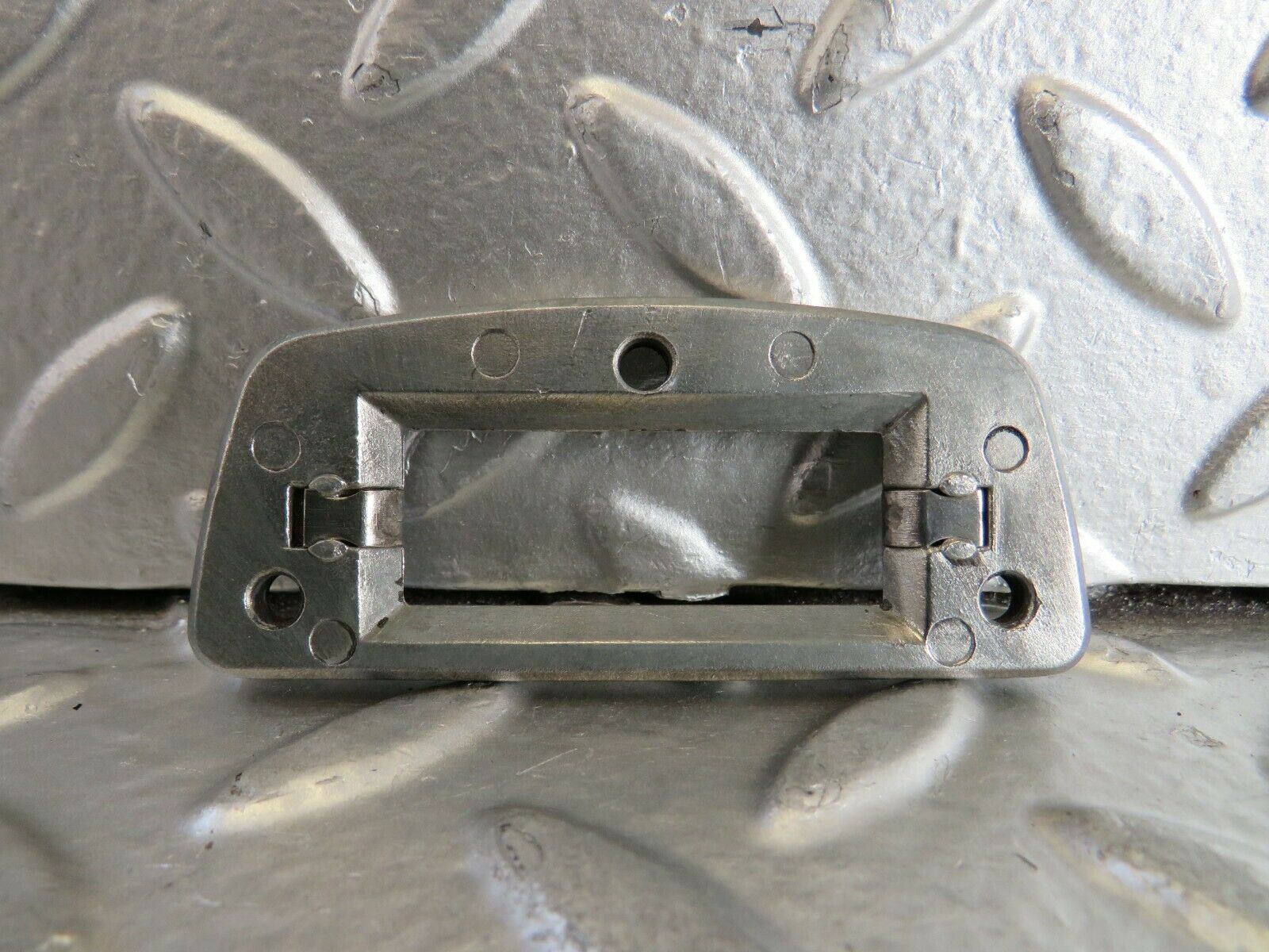 23386 Mercedes-Benz W116 350SE Rear View Mirror Mount Bracket