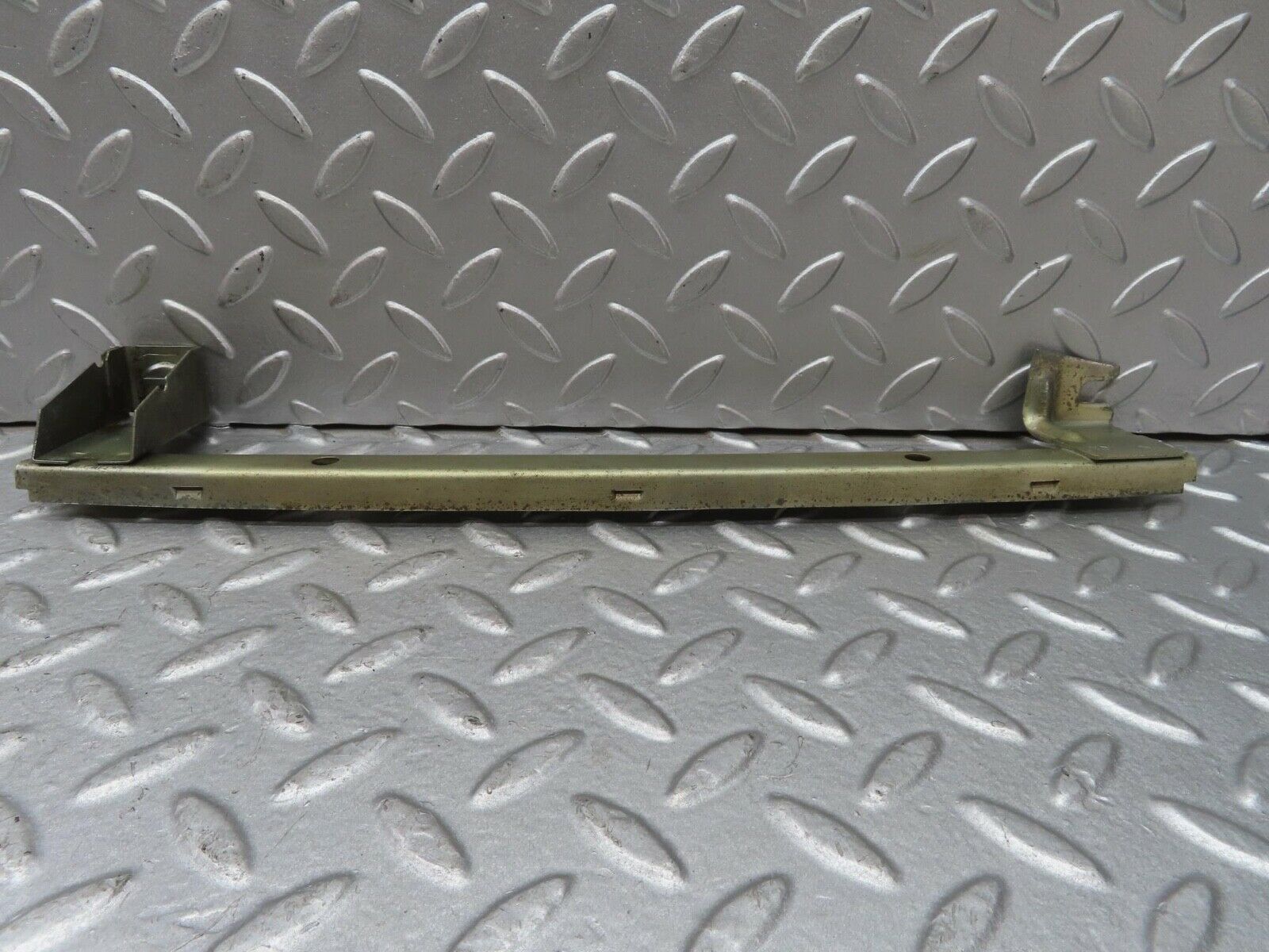 13635 Mercedes-Benz W123 200 Rear Left Window Channel