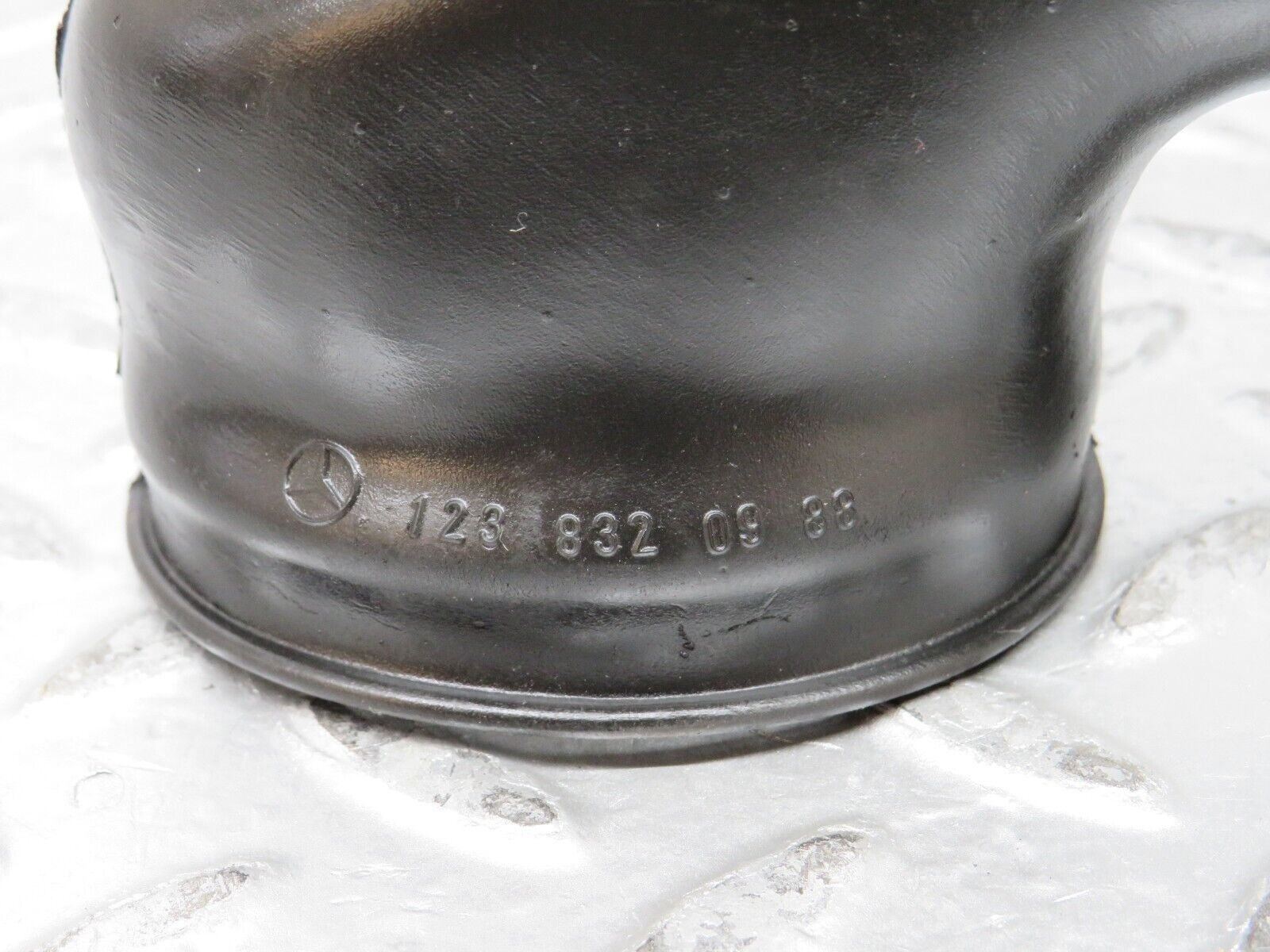 26988 Mercedes-Benz W123 240D Air Duct Rubber Hose 1238320988