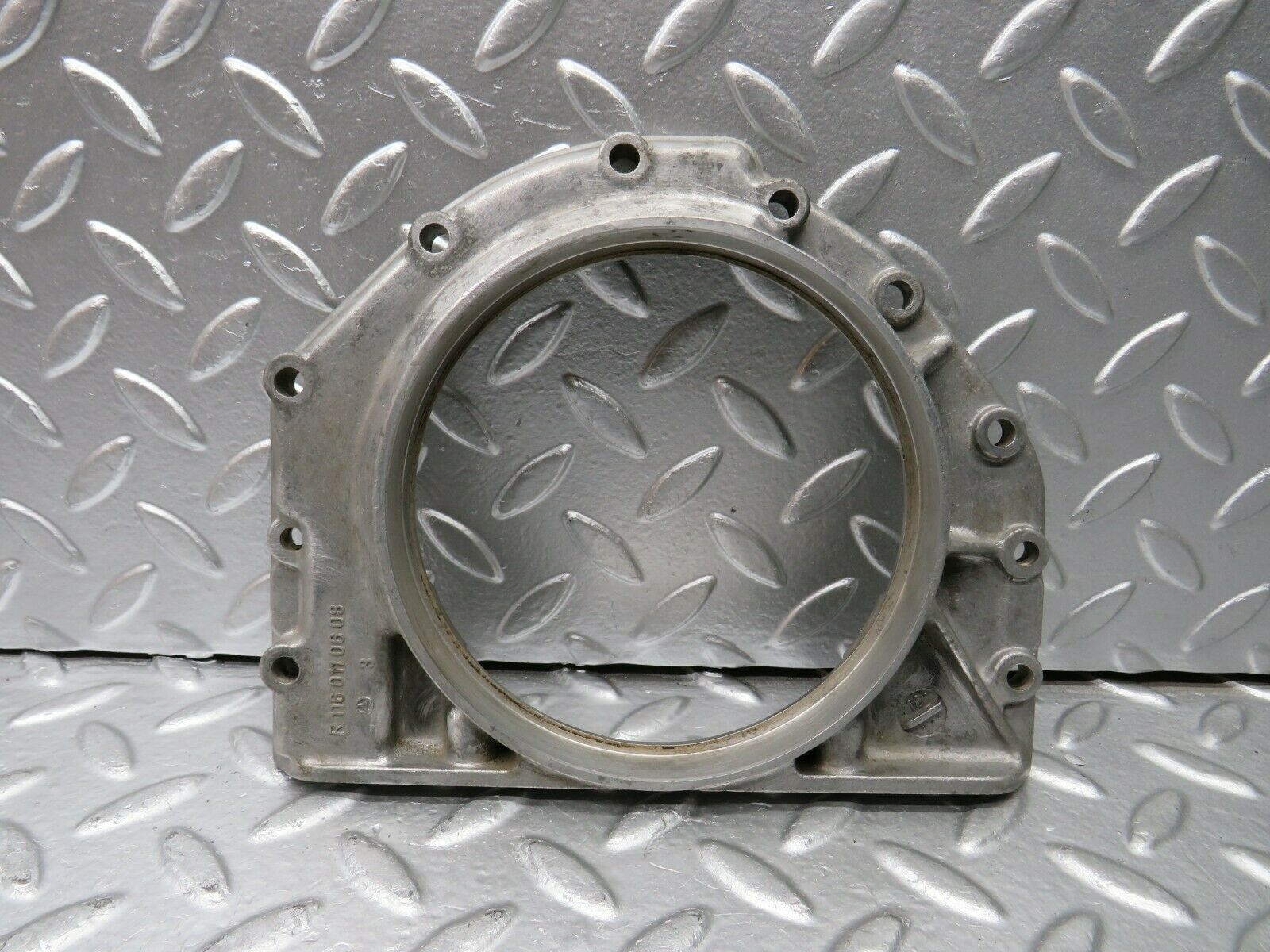 22802 Mercedes-Benz C107 450SLC Coupe Crankshaft Cover Sealing Rear