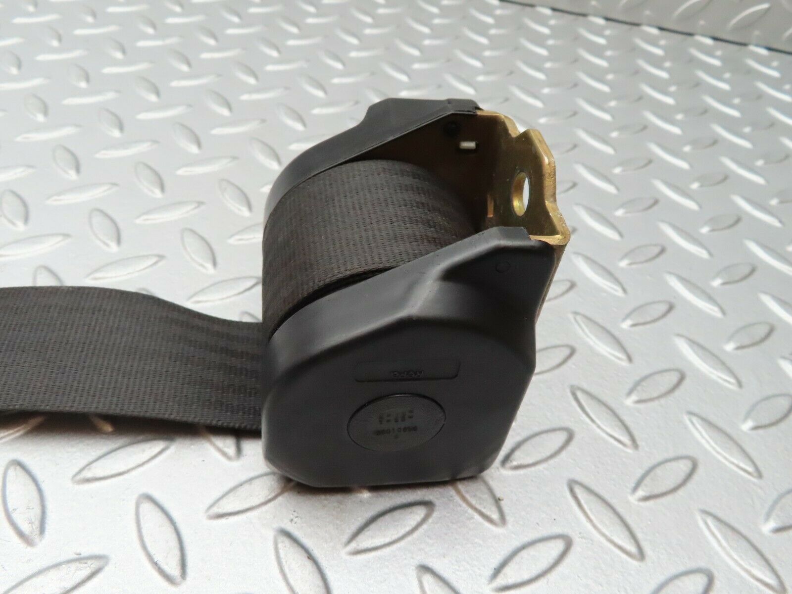 4245 Mercedes-Benz V123 240D LWB Rear Right Seat Belt 1238605585