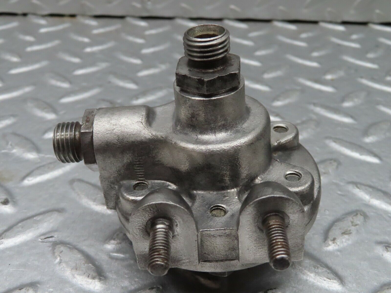 18237 Mercedes-Benz W111 220SE Coupe Fuel Backflow Damper Regulator 1270700268