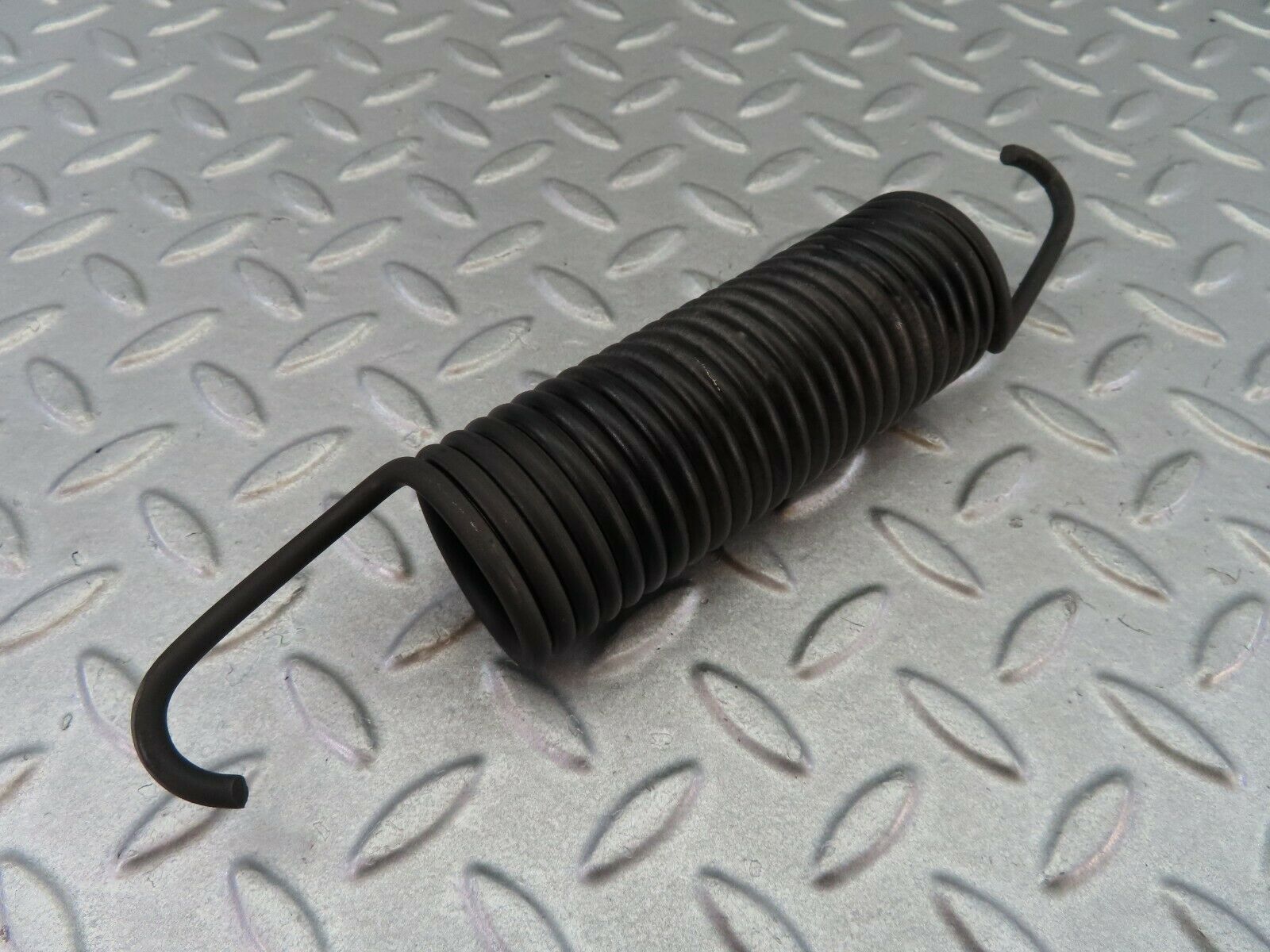 7942 Mercedes-Benz W115 220D Trunk Lid Hinge Spring