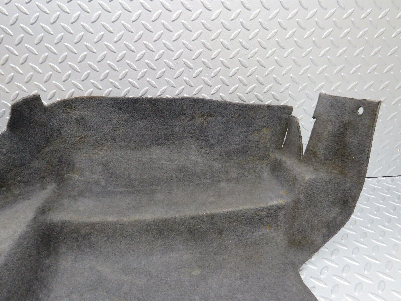 36237 Mercedes-Benz W126 420SE Trunk Cover Panel Left Side Grey