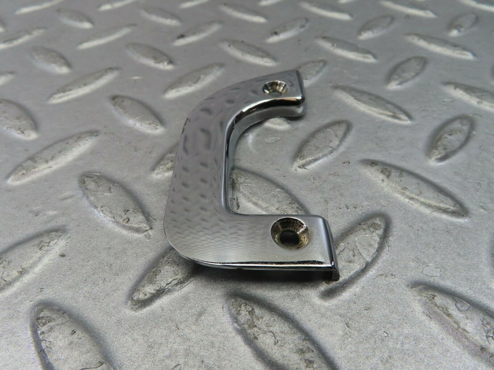 9052 Mercedes-Benz W115 Right Interior Chrome Door Latch Trim