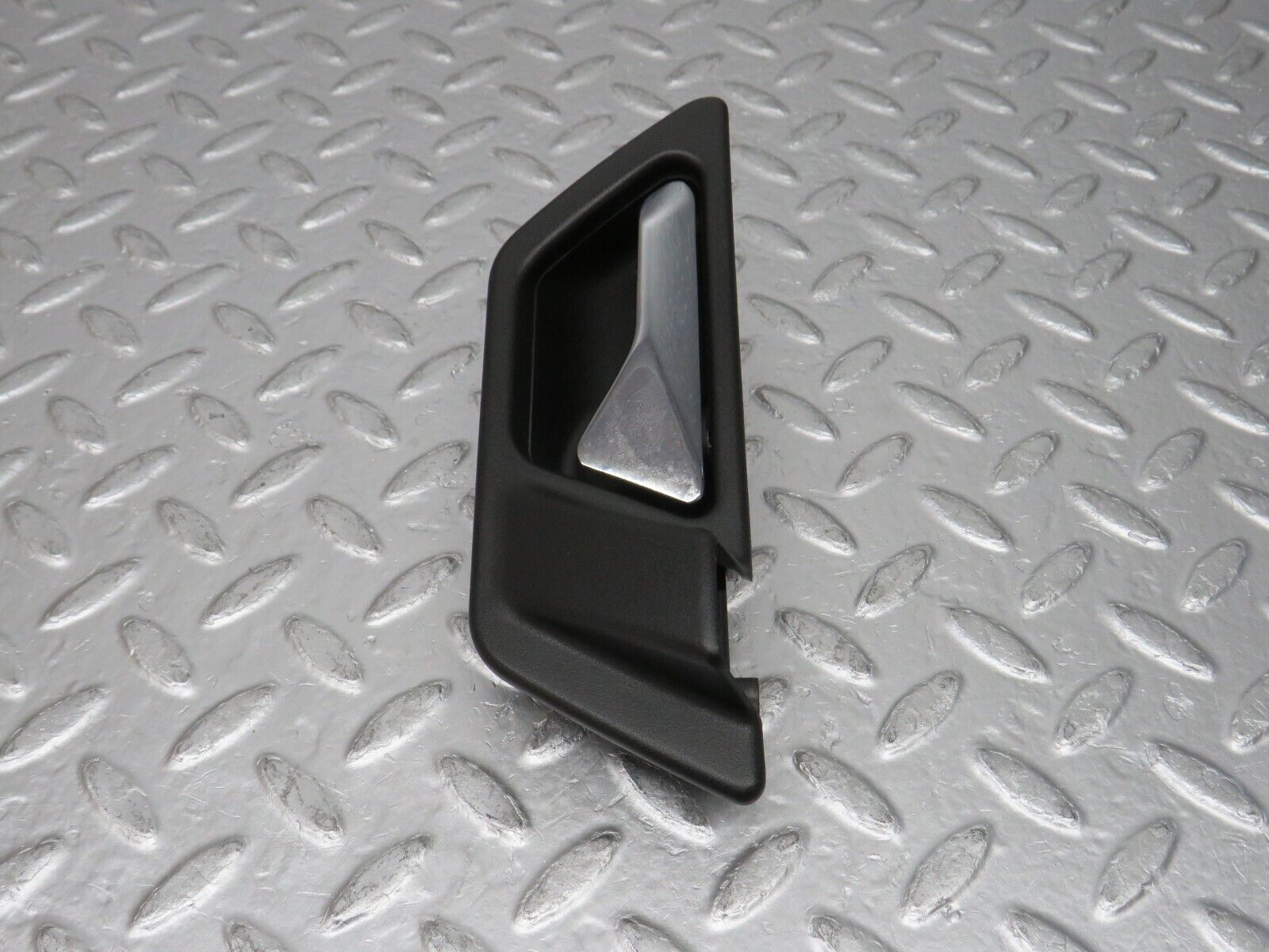 32443 Mercedes-Benz S124 300TE Front Left Interior Door Handle 1247600161