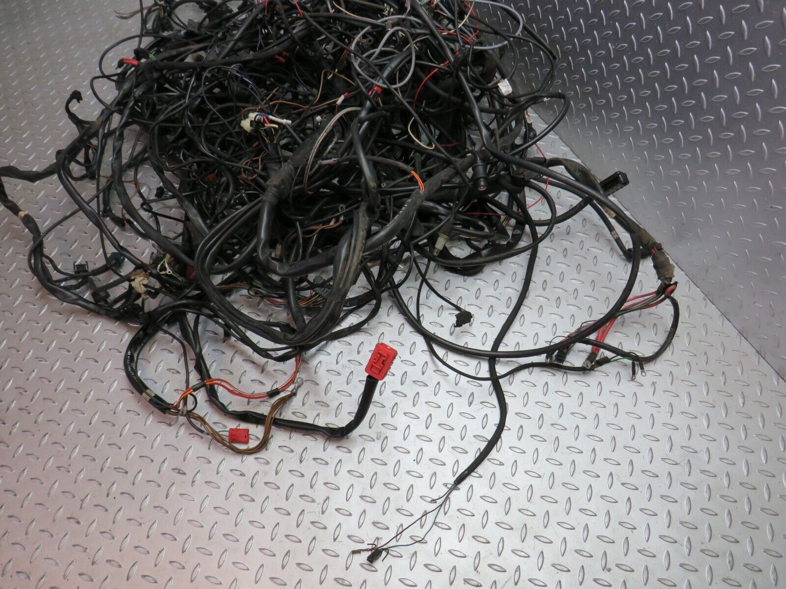 31606 Mercedes-Benz W201 190LE 1.8L Engine Wire Wiring Harness 2015402032 201540263