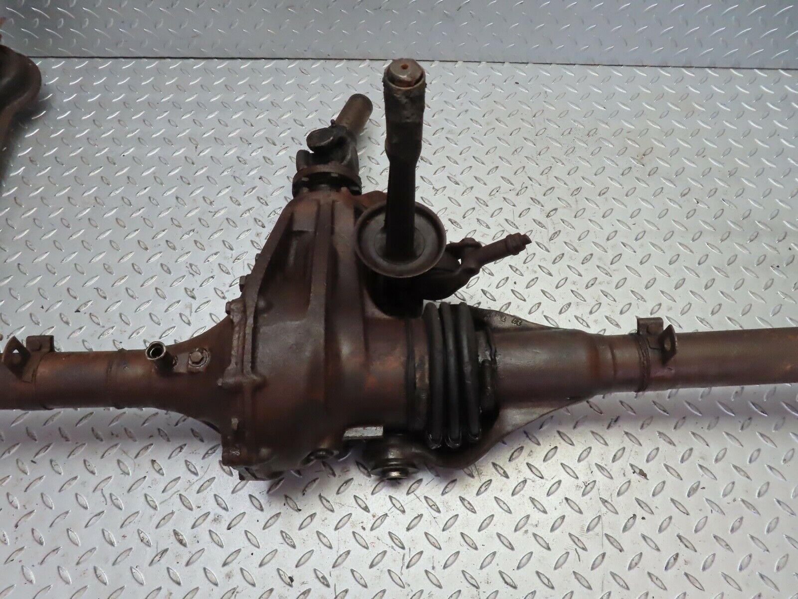 19290 Mercedes-Benz W120 W121 Rear Axle With Differential Ratio 3.90