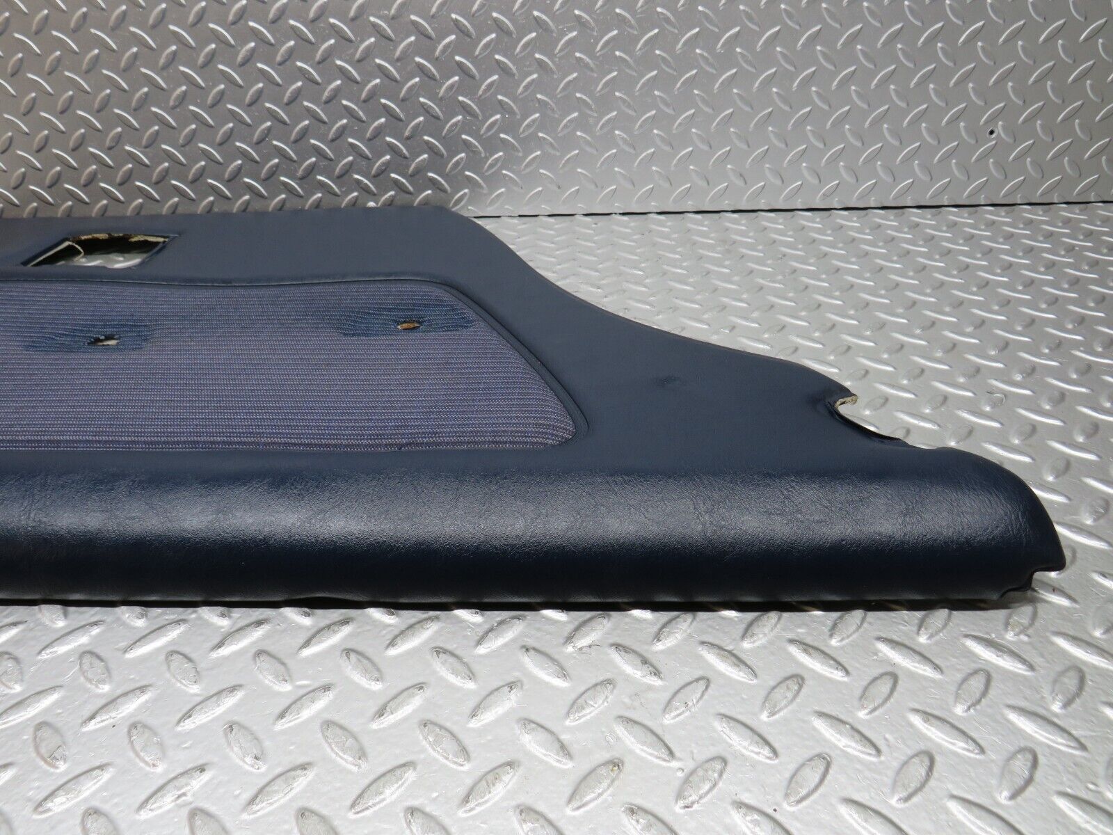 31938 Mercedes-Benz W123 230E Rear Left Door Card Blue