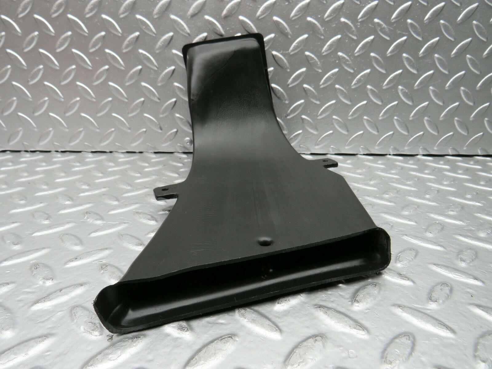 22687 Mercedes-Benz C107 450SLC Coupe Floor Ventilation Duct Left 1078310146