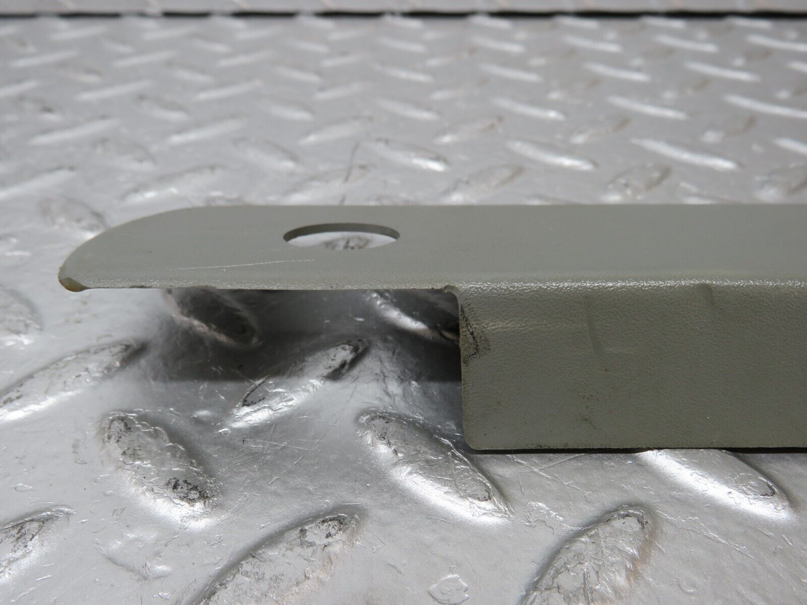 31264 Mercedes-Benz S124 220TE Rear Right Backrest Lever Cover 1249240437