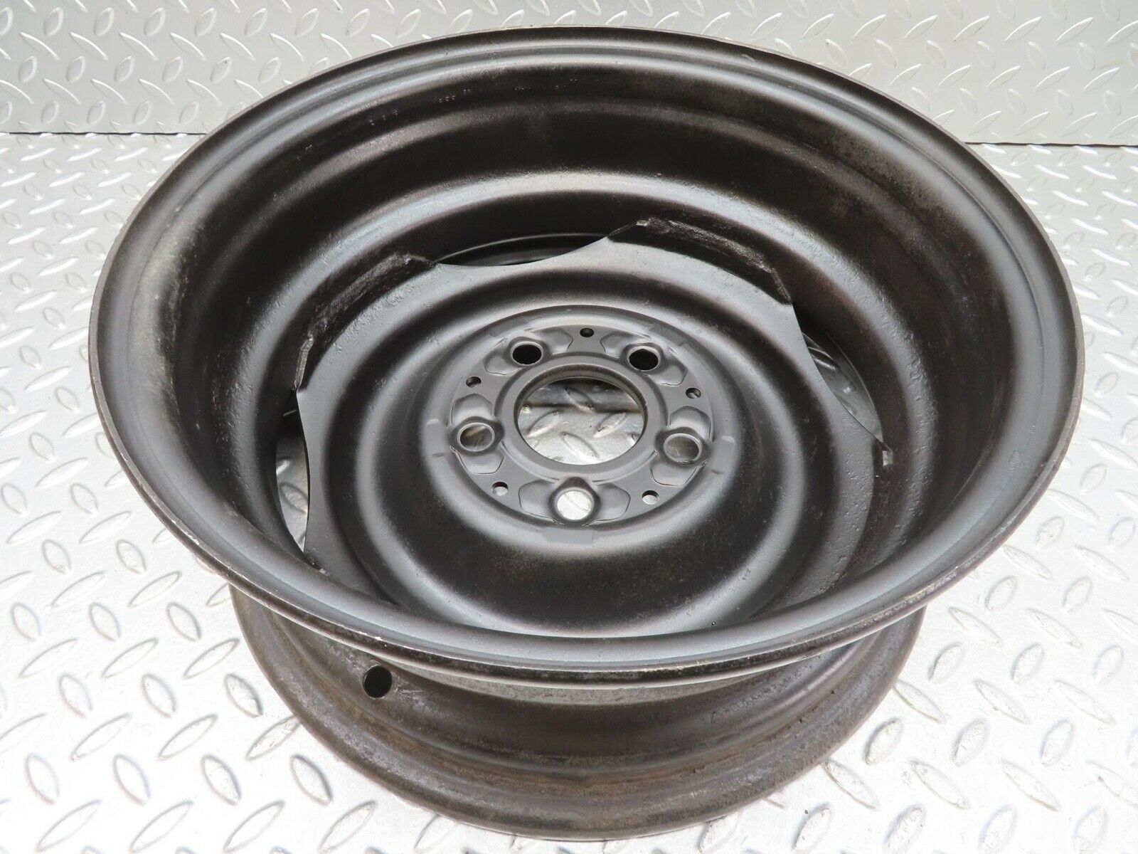 13231 Mercedes-Benz Steel Wheel 5.5Jx14H2 ET30 5x112 1234000302