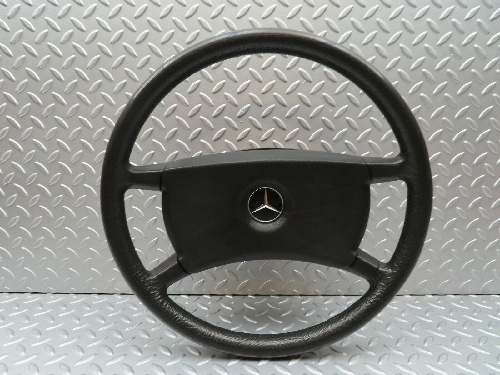 3752 Mercedes-Benz S123 200T Wagon Steering Wheel 1264640017
