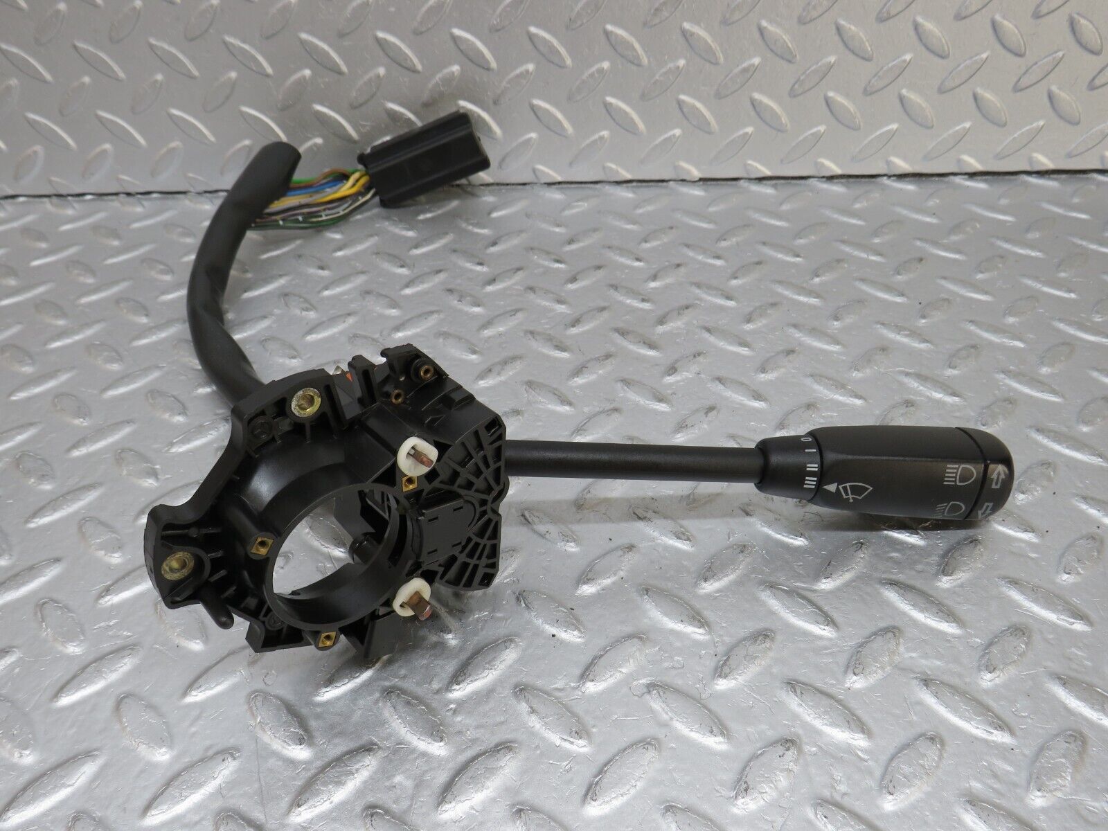 36067 Mercedes-Benz W126 420SE Indicator Wiper Stalk