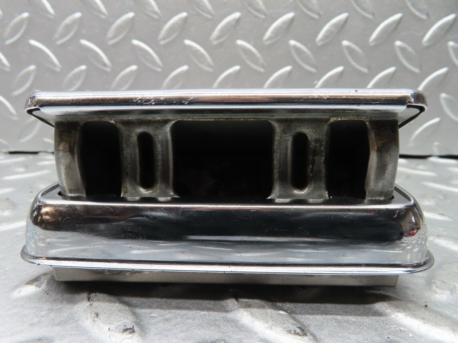 20280 Mercedes-Benz W114 280CE Coupe Rear Ashtray Beige