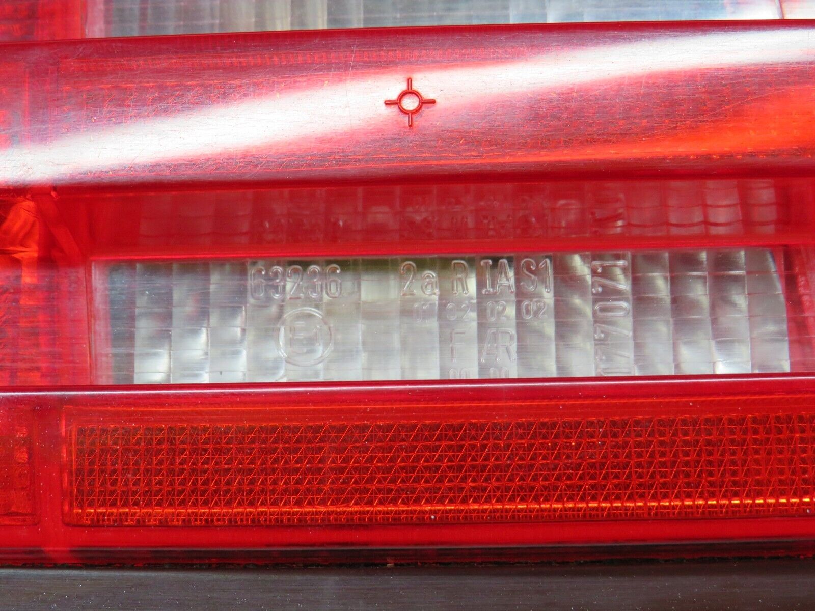 39347 Mercedes-Benz R129 320SL Coupe Tail Light Left Side