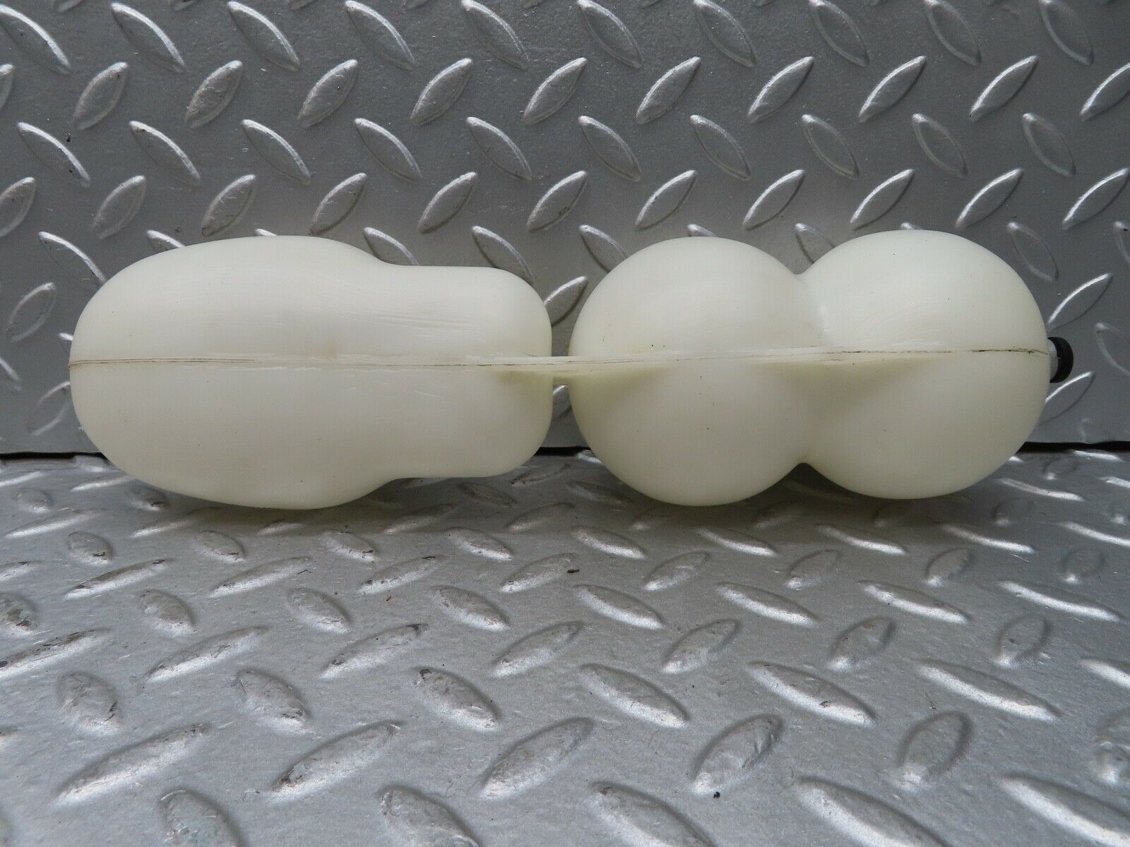 17194 Mercedes-Benz R129 300SL Coupe Vacuum Reservoir Tank