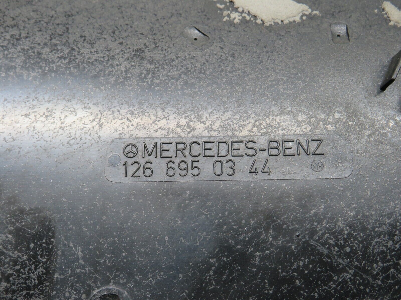 35961 Mercedes-Benz W126 420SE C Pillar Cover Panel Left Side Grey 1266950344