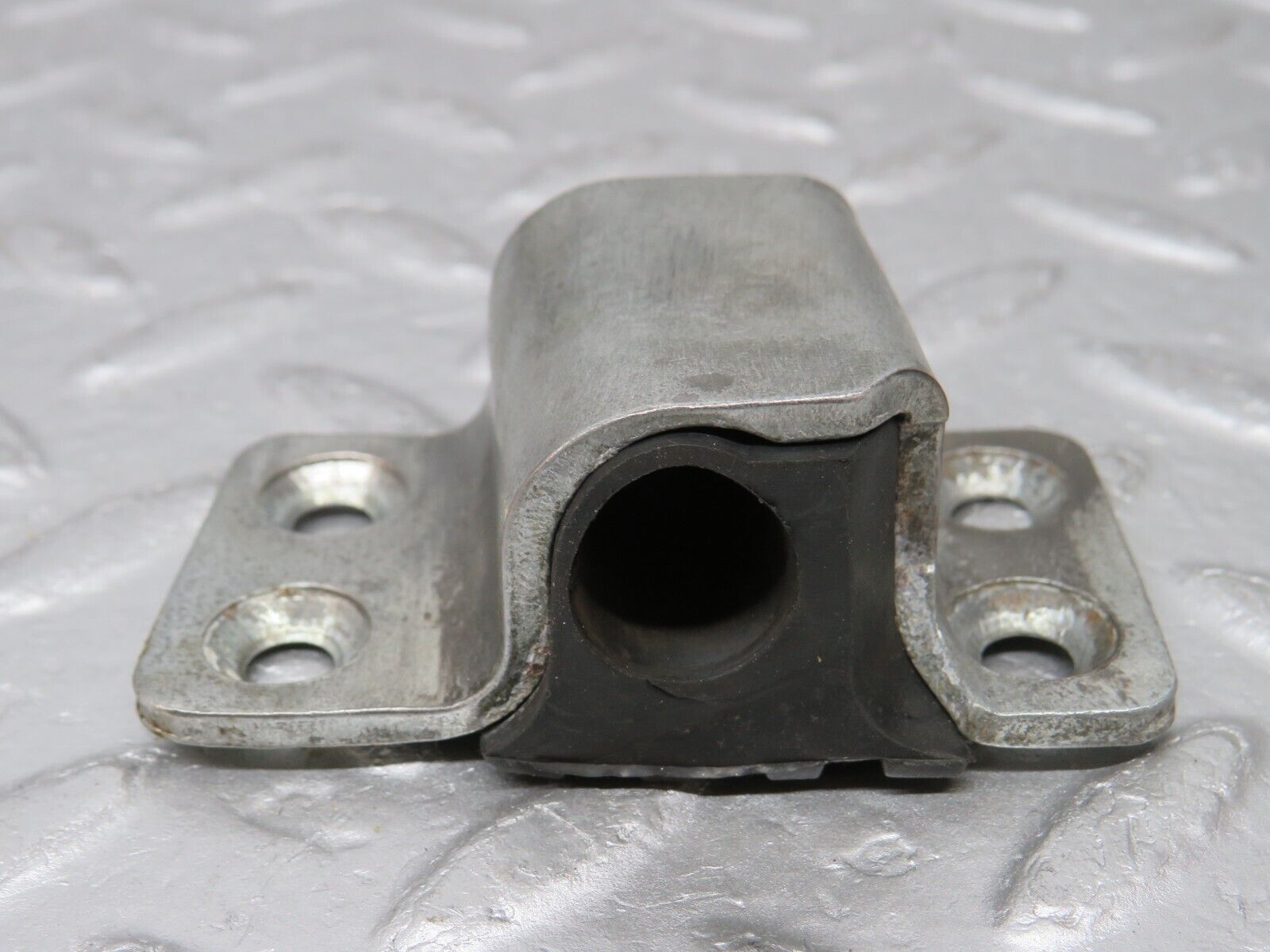 37479 Mercedes-Benz W109 300SEL Door Lock Latch Right