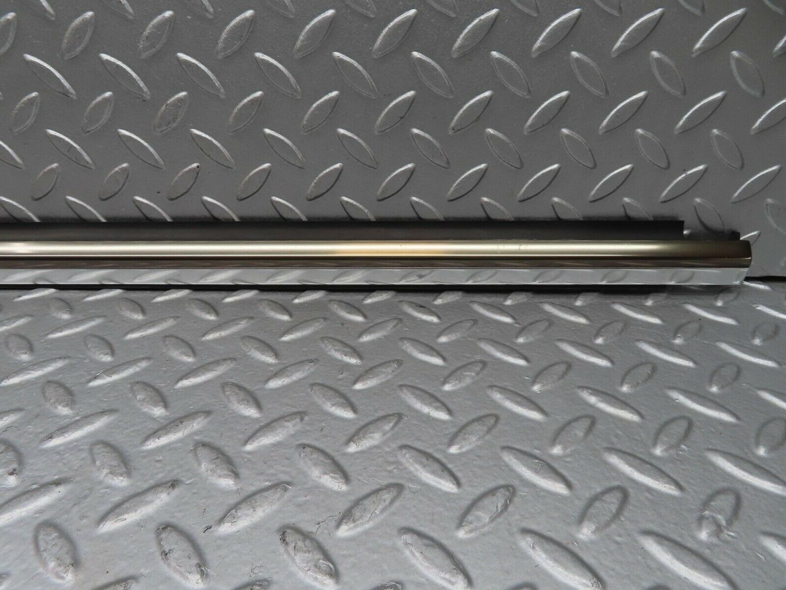 15194 Mercedes-Benz W140 S320 Front Left Door Chrome Moulding Trim