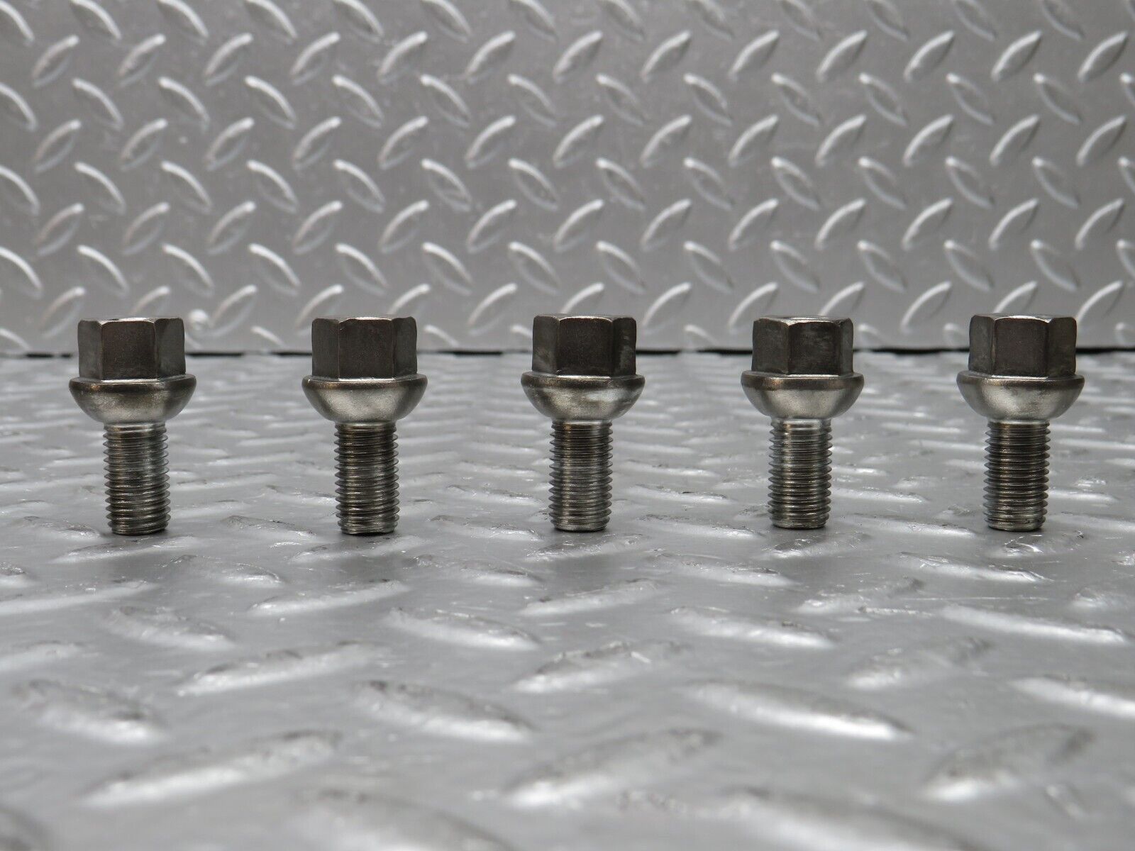 31109 Mercedes-Benz 5x Steel Wheel Lug Bolt M12x1.5