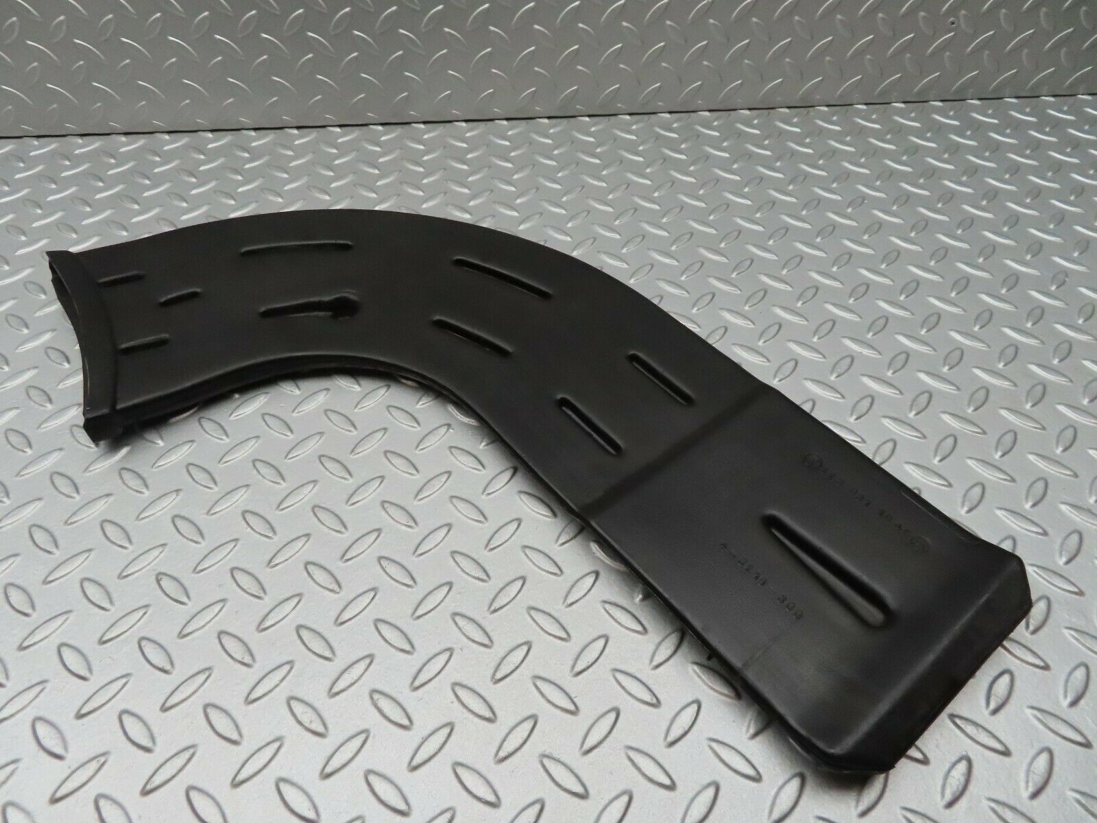 3765 Mercedes-Benz S123 200T Wagon Heating Air Duct Right Side 1238311046