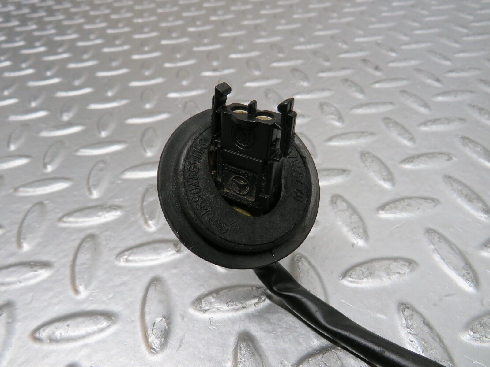 29516 Mercedes-Benz W124 230E Heater Blower Motor