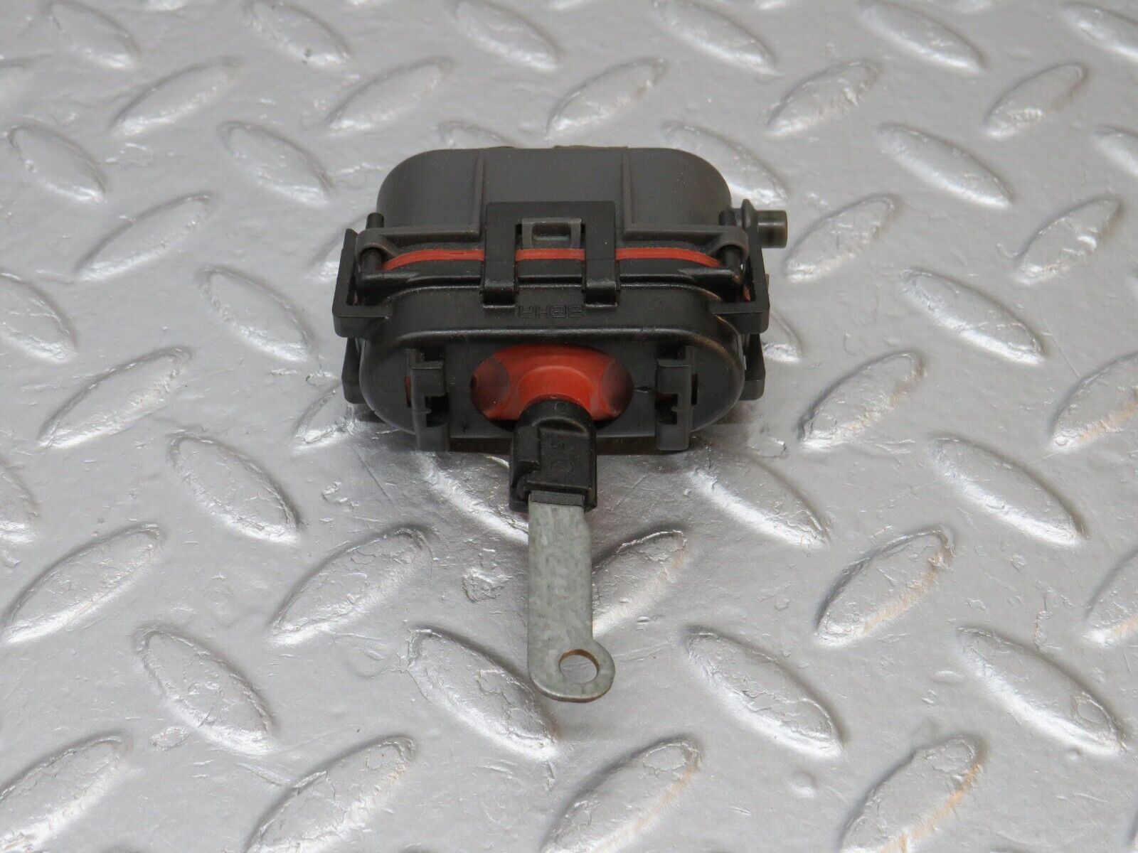 39738 Mercedes-Benz R129 320SL Coupe Heater Vacuum Actuator