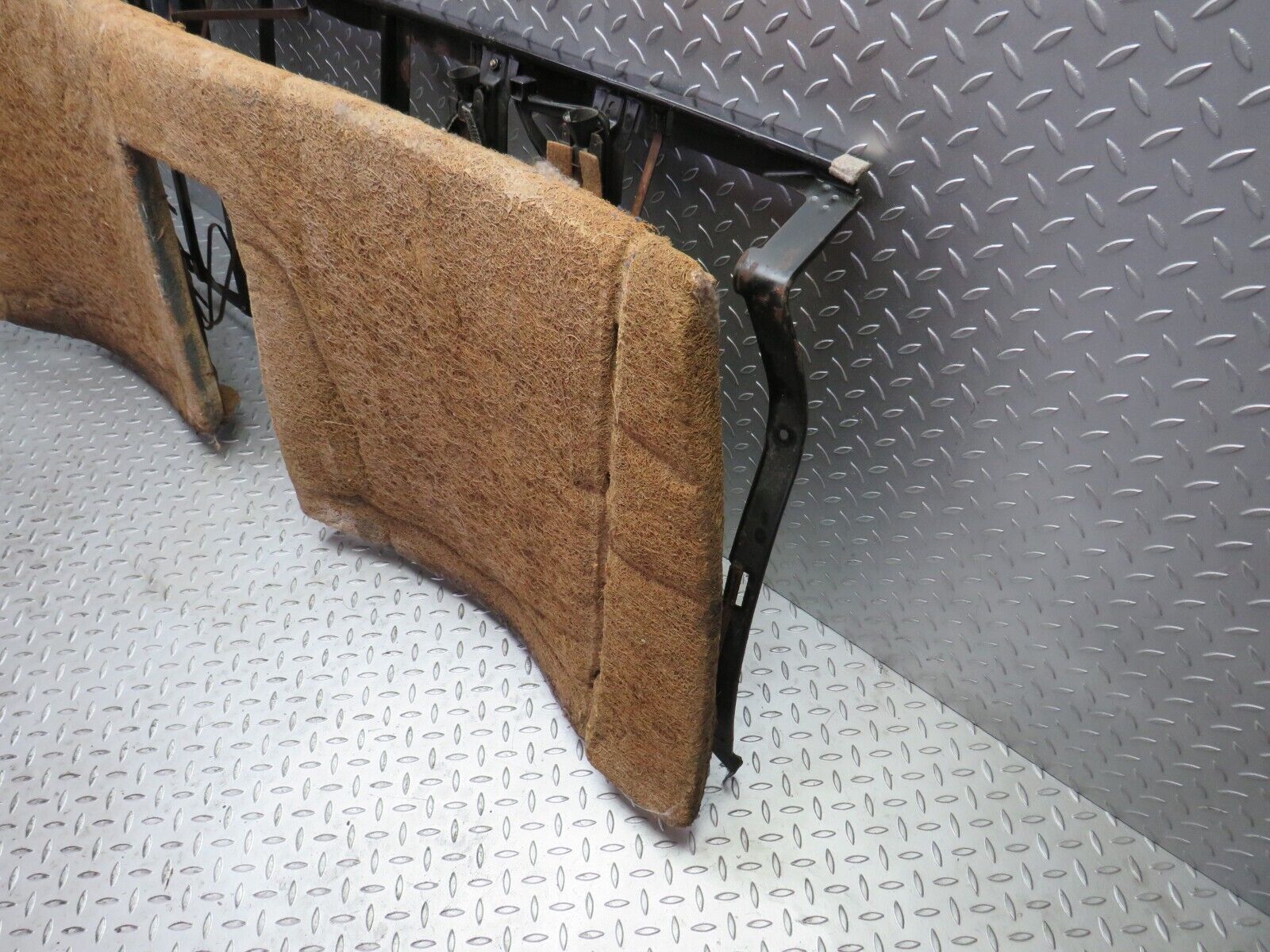 29958 Mercedes-Benz W116 450SEL Rear Seat Backrest 1169200216