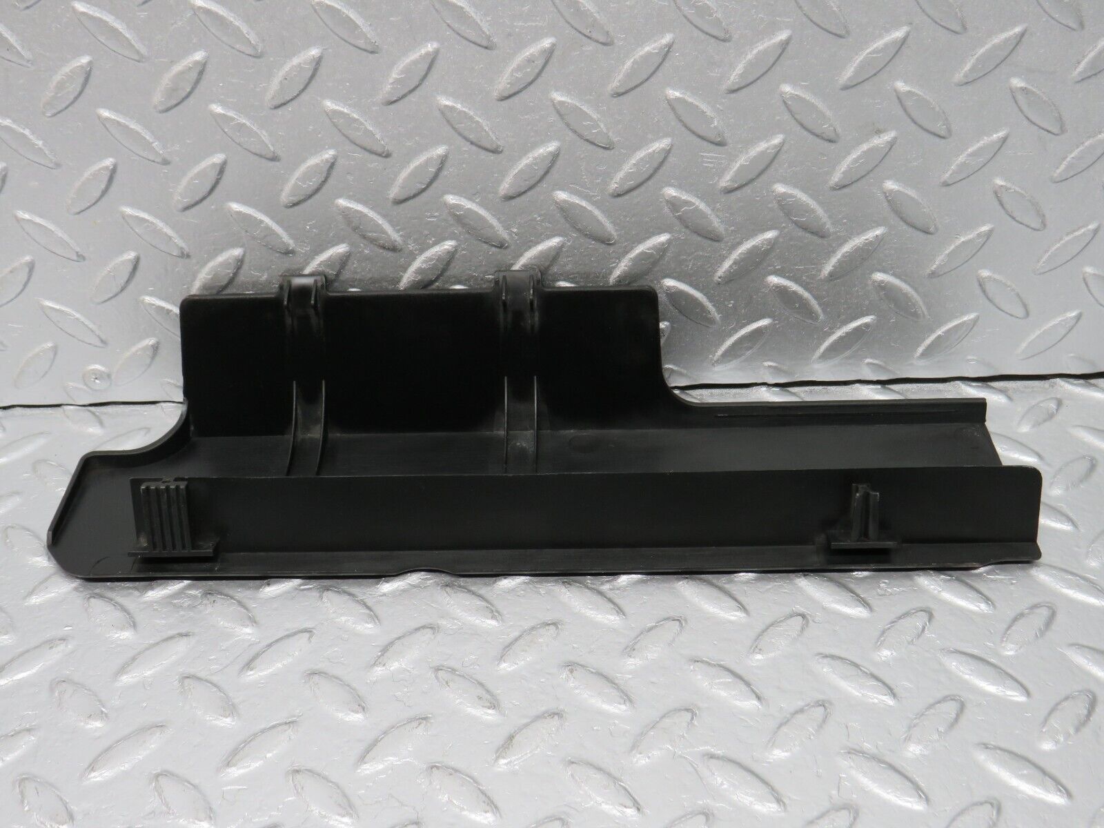 39411 Mercedes-Benz R129 320SL Coupe Ignition Lead Cover 1041590425 2105840047