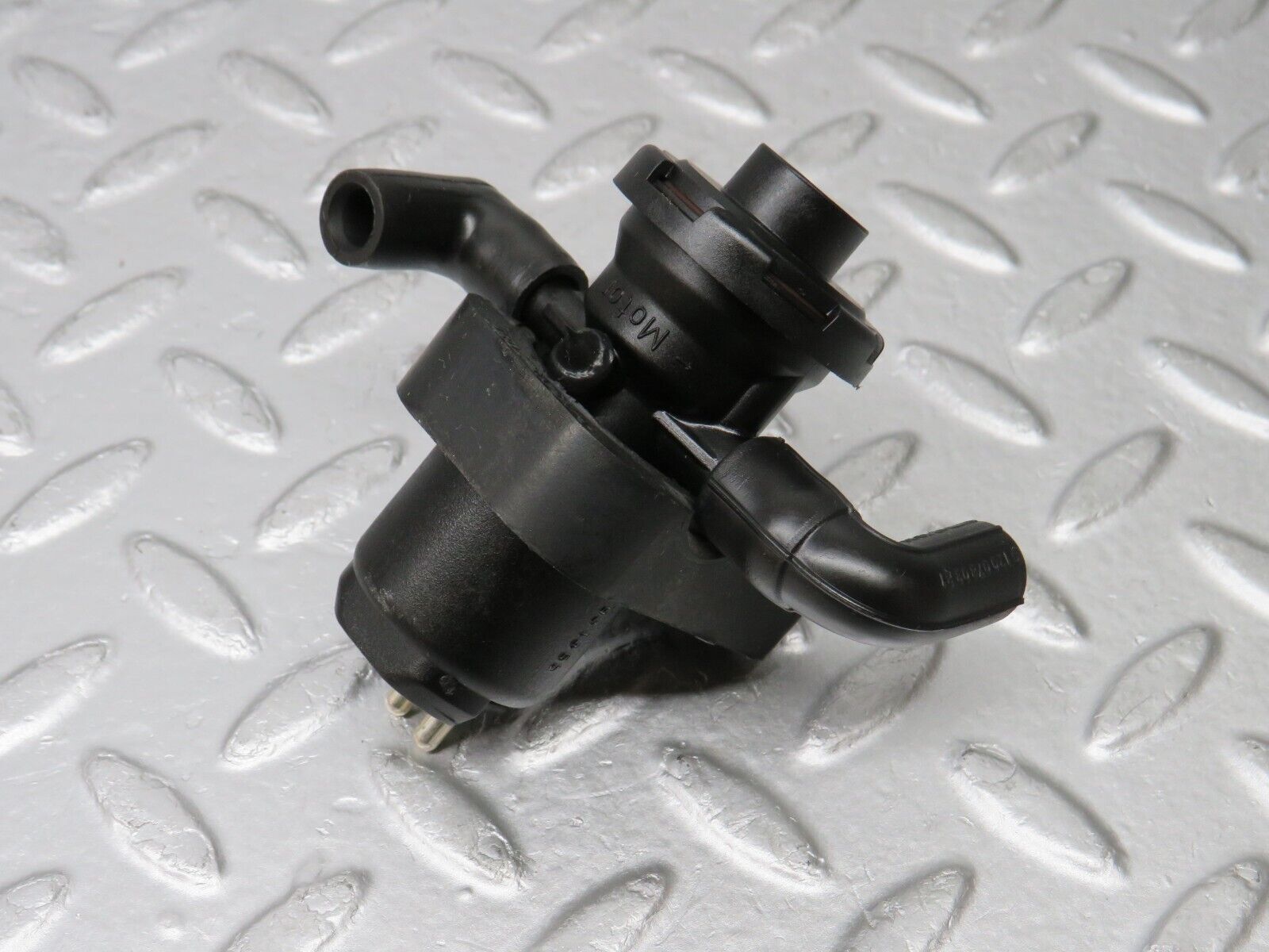 38326 Mercedes-Benz R129 280SL Coupe Fuel Regeneration Valve 0011409960 1201411240